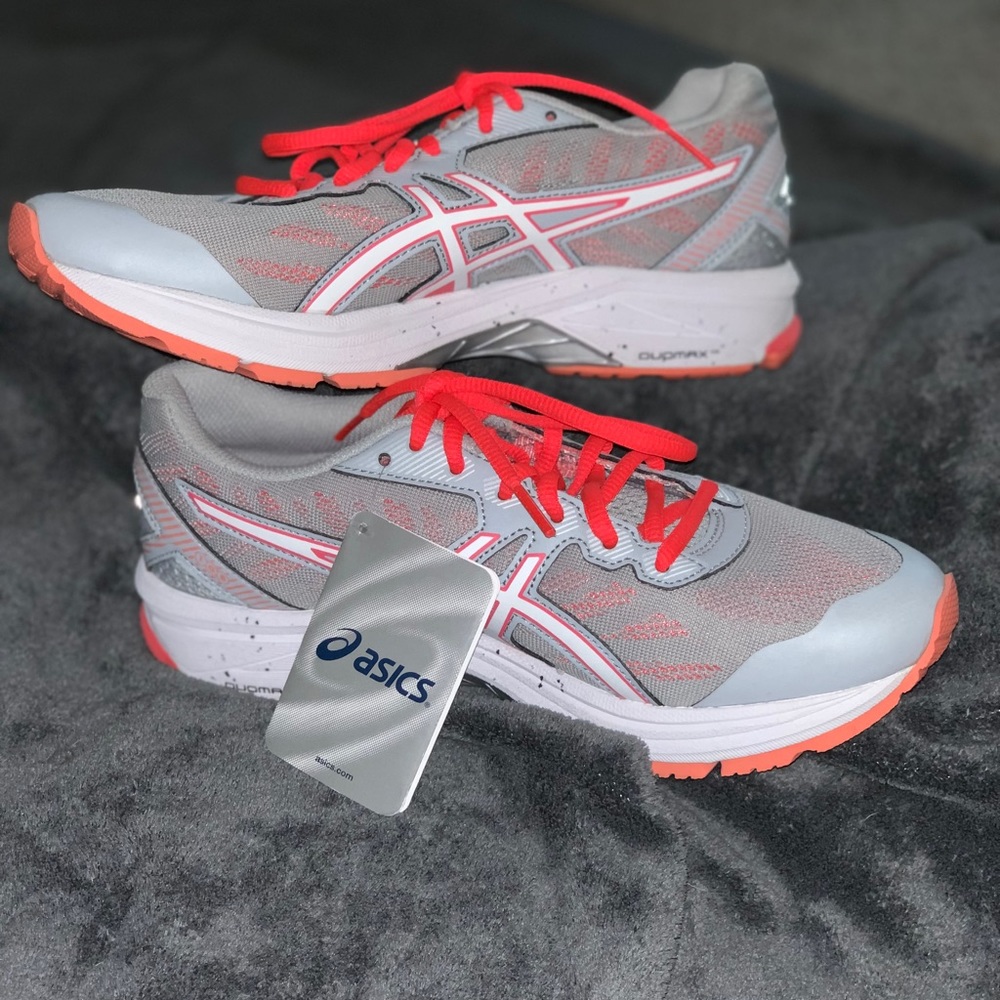 Asics sneakers!